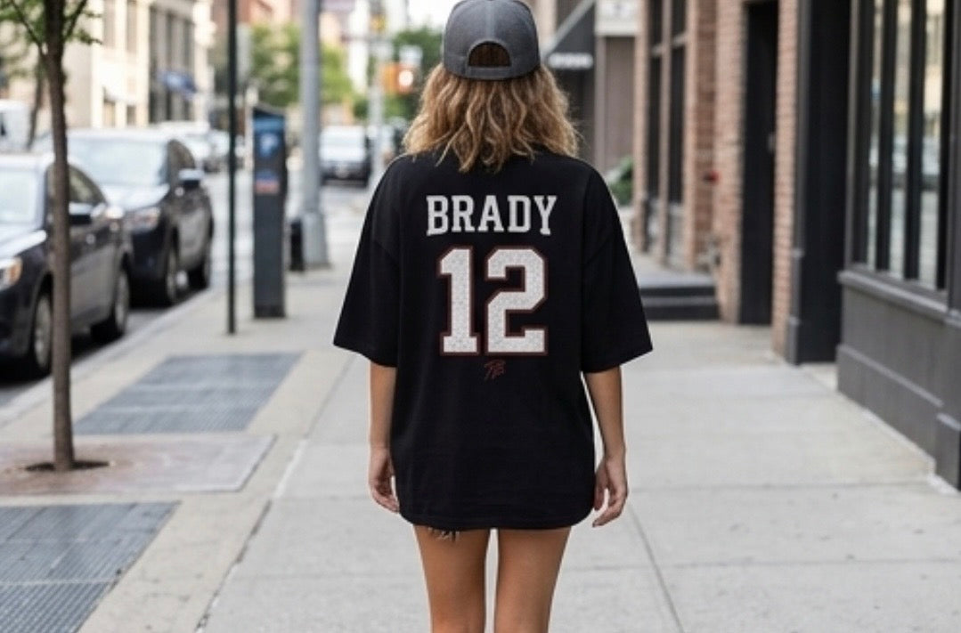 Tom Brady Shadow Oversized Tee – Vintage Streetwear Fit