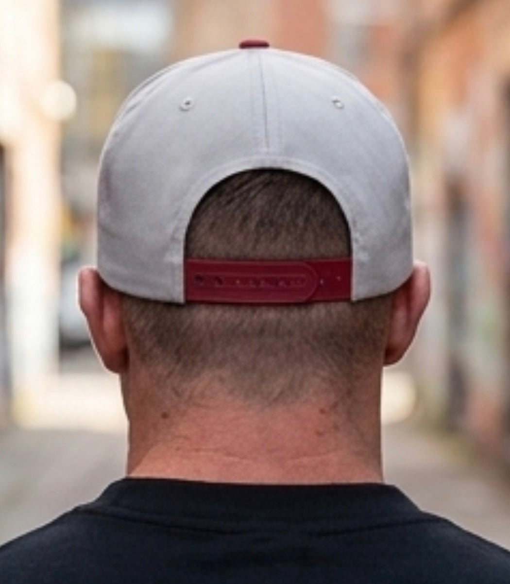 GRITWEAR PARALLEL TWO-TONE CAP — Front Graphic Street Hat