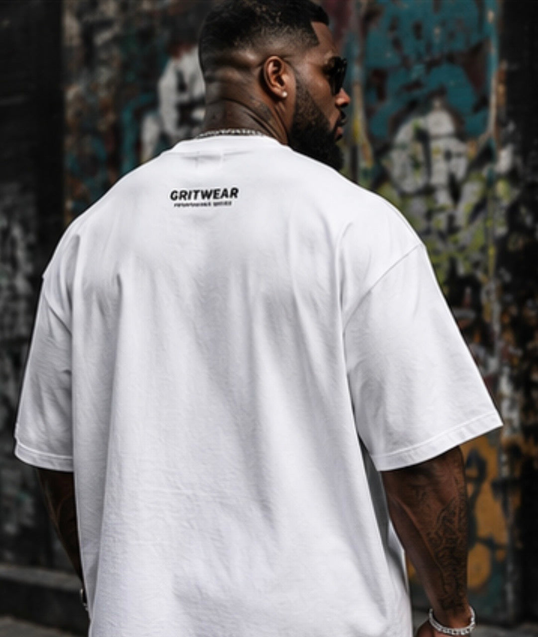 STREET IDENTITY OVERSIZED TEE