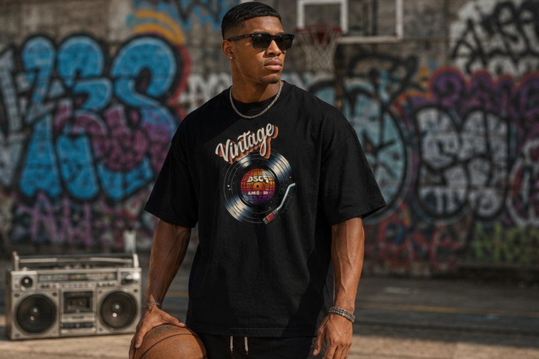 Urban Style Vintage Oversized Tee – Retro Vibes Edition
